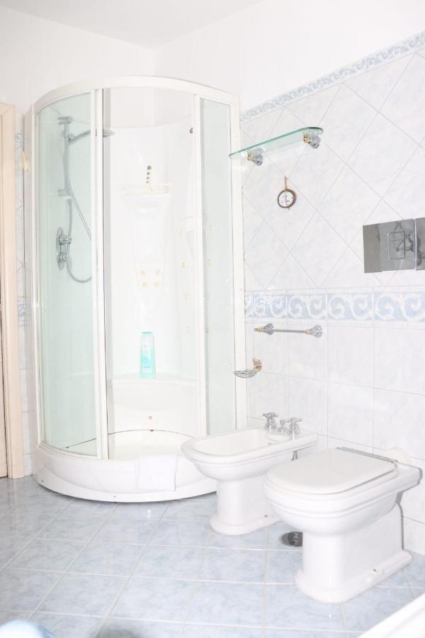Mary Home 4 A Pochi Passi Dalla Reggia Di Caserta Luaran gambar